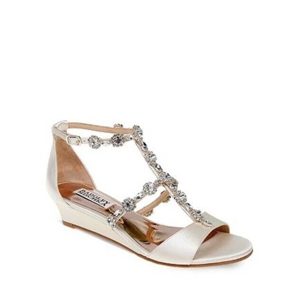 Badgley Mischka Womens Terry Sandals Ivory Embellished Buckle Wedge Heel 8.5 New